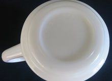 Lade das Bild in den Galerie-Viewer, 2er Set KAFFEETASSEN - Acrylglas, Weiß & Schwarz, Einfärbiges Klassisch Dekor