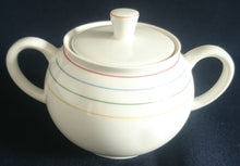 Lade das Bild in den Galerie-Viewer, ZUCKERDOSE MIT DECKEL "Rainbow" - Porzellan, Linien Streifen Dekor