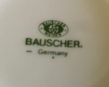 Lade das Bild in den Galerie-Viewer, 3er Set KAFFEEGEDECK & MILCHKÄNNCHEN - Porzellan, Gastronomie Einfärbiges Klassisch Dekor