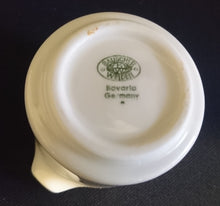 Lade das Bild in den Galerie-Viewer, 3er Set KAFFEEGEDECK & MILCHKÄNNCHEN - Porzellan, Gastronomie Einfärbiges Klassisch Dekor