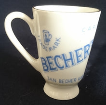 Lade das Bild in den Galerie-Viewer, GETRÄNKEBECHER MIT HENKEL - Porzellan, Goldrand Symbol Aufschriftzug Motiv Dekor