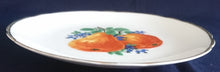 Lade das Bild in den Galerie-Viewer, DESSERT SAMMELTELLER - Porzellan, Goldrand Obst Birnen Beeren Motiv Dekor