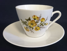 Lade das Bild in den Galerie-Viewer, KAFFEETASSE - Porzellan, Pflanzen Blumen Blüten Motiv Dekor