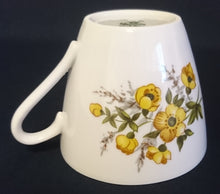 Lade das Bild in den Galerie-Viewer, KAFFEETASSE - Porzellan, Pflanzen Blumen Blüten Motiv Dekor