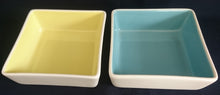 Lade das Bild in den Galerie-Viewer, 4er Set DESSERTSCHALEN "Villa Loca" - Keramik / Steingut, Zweifärbiges Quadratische Viereck Form Modern Style Dekor
