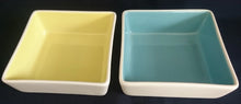 Lade das Bild in den Galerie-Viewer, DESSERTSCHALE "Villa Loca" - Keramik / Steingut, Zweifärbiges Quadratische Viereck Form Modern Style Dekor