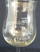 Lade das Bild in den Galerie-Viewer, GETRÄNKEGLAS - Hartglas, Das Weindorf an der Nahe Schriftzug Motiv Dekor