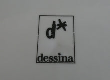 Lade das Bild in den Galerie-Viewer, SPEISETELLER - Porzellan, Blumen / Hellgrüner Dekorrand