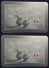 Lade das Bild in den Galerie-Viewer, GROßES MOTIV PLATZDECKCHEN, Kunststoff / Plastik, Rechteckige Form Vasen Blumen Mediterran Motiv Dekor, Designerin Claudia Ancelotti (G)