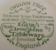 Lade das Bild in den Galerie-Viewer, ZUCKERDOSE MIT DECKEL "Indian Tree" (Limited) - Keramik / Steingut (Staffordshire Ware), Blätter Pflanzen Abstrakt Motiv Unterglasur Dekor, Hand graviert (Hand Engraved)