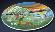 Lade das Bild in den Galerie-Viewer, WAND SAMMELTELLER "Frühling" - Vierjahreszeiten, Porzellan, Barbara Fürstenhöfer Designerin