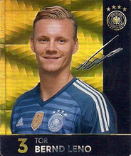 Lade das Bild in den Galerie-Viewer, Glitzer STICKER FIFA WELTMEISTERSCHAFT 2018 in RUSSIA (Russland)- Verschiedene Sticker / Karten (GnoE)