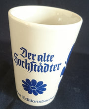 Lade das Bild in den Galerie-Viewer, APFELWEIN TRINKBECHER "Limited Edition Nr. 2" - Keramik / Steingut, Abstrakt Blumen Schriftzug Motiv Dekor