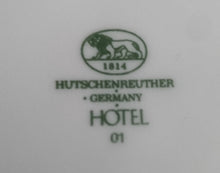 Lade das Bild in den Galerie-Viewer, SPEISETELLER "Hotel" - Porzellan, Treppenstufiges Einfärbiges Dekor