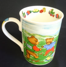 Lade das Bild in den Galerie-Viewer, KINDERTASSE "Gallery" - Porzellan, Sommer Bärchen Picknick Motiv Dekor
