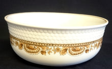 Lade das Bild in den Galerie-Viewer, BEILAGENSCHÜSSEL "Friesland" "Atlantis" - Porzellan, Goldrand Abstrakt Muschel Fisch Schuppen Relief Dekor