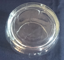 Lade das Bild in den Galerie-Viewer, 2er Set GETRÄNKEGLÄSER - Hartglas, Klassisch Form Waben Dekor