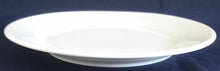 Lade das Bild in den Galerie-Viewer, 2er Set DESSERTTELLER - Porzellan, Gastronomie Klassisch Einfärbiges Dekor