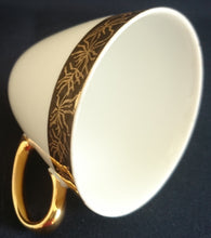 Lade das Bild in den Galerie-Viewer, KAFFEETASSE - Porzellan, Goldrand Breit Abstrakt Geometrisch Pflanzen Flora Motiv Dekor