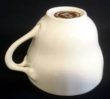 Lade das Bild in den Galerie-Viewer, KAFFEETASSE "Ingres Weiss" "Maria Theresia" - Porzellan, Goldrand Motiv Einfärbiges Dekor