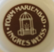 Lade das Bild in den Galerie-Viewer, MILCHKÄNNCHEN "Ingres Weiss" - Porzellan, Goldrand Linien Relief Form Motiv Dekor