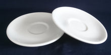 Lade das Bild in den Galerie-Viewer, 2er Set UNTERTASSEN - Porzellan, Einfärbiges Klassisch Dekor - EUER MARKT