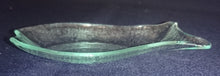 Lade das Bild in den Galerie-Viewer, 2er Set ABLAGESCHÄLCHEN - Hartglas, Klares Fischform Dekor