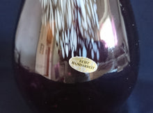 Lade das Bild in den Galerie-Viewer, BLUMENVASE - Press- / Hartglas, Schnee Gestöber Eis Wasserfall Motiv Dekor, Handarbeit / Handmade