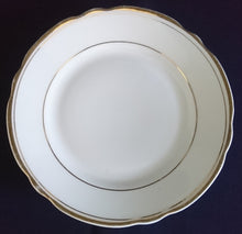 Lade das Bild in den Galerie-Viewer, 2er Set DESSERTTELLER - Porzellan, Mehrfacher Goldränder Gewölbter Dekor