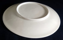 Lade das Bild in den Galerie-Viewer, 3er Set DESSERTTELLER - Porzellan, Unterschiedliches Abstraktes Blumen Motiv Goldrand Dekor (A+B+C)