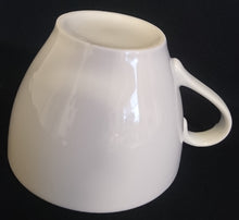 Lade das Bild in den Galerie-Viewer, CAPPUCCINO KAFFEETASSE POTT - Porzellan, Einfärbiges Gastronomisches Motiv Dekor