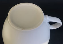 Lade das Bild in den Galerie-Viewer, CAPPUCCINO KAFFEETASSE POTT - Porzellan, Einfärbiges Gastronomisches Motiv Dekor