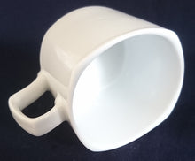 Lade das Bild in den Galerie-Viewer, KAFFEETASSE - Porzellan, Einfärbig Quadratisch Abgerundetes Form Dekor