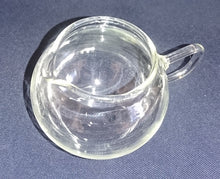 Lade das Bild in den Galerie-Viewer, MILCHKÄNNCHEN - Hartglas, Einfärbiges Klares Motiv Dekor