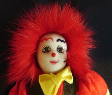 Lade das Bild in den Galerie-Viewer, CLOWN PUPPE - Mittelgroß, Stoff / Glas, Handarbeit, Handbemalt (A)