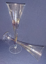 Lade das Bild in den Galerie-Viewer, 2er Set GETRÄNKEGLÄSER - Hartglas, Abstrakt Linien Balken Striche Dekor No.2