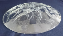 Lade das Bild in den Galerie-Viewer, SCHALE - Hartglas, Blumen Blüten Pflanzen Dekor