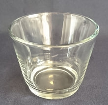 Lade das Bild in den Galerie-Viewer, 2er Set TEELICHTGLÄSER - Hartglas, Klares Dekor (G)