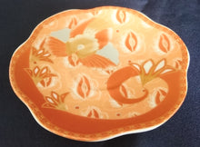 Lade das Bild in den Galerie-Viewer, 2er ESPRESSOGEDECK - Porzellan, Perlmutt Effekt Abstrakt Flora Fauna Pflanzen Motiv Gewölbte Form Dekor