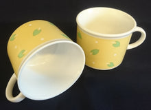 Lade das Bild in den Galerie-Viewer, 3er KAFFEEGEDECK - Porzellan, Blätter Punkte Abstrakt Dekor