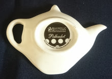 Lade das Bild in den Galerie-Viewer, ABLAGETELLERCHEN "Polkadot" - Porzellan, Abstrakt Kreise Teekannen Form Dekor