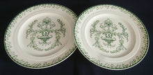 Lade das Bild in den Galerie-Viewer, DESSERTTELLER "Sekunda Jeverland Reepsholt"- Porzellan, Relief Pflanzen Wappen Dekor