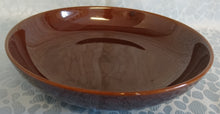 Lade das Bild in den Galerie-Viewer, SCHALE "Friesland" - Keramik / Steingut, Einfärbiges Dekor
