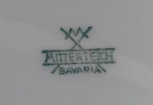 Lade das Bild in den Galerie-Viewer, DESSERTTELLER - Porzellan, Flora Pflanzen Rosenblumen Blüten Motiv Dekor