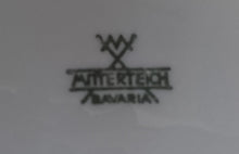 Lade das Bild in den Galerie-Viewer, 3er KAFFEEGEDECK - Porzellan, Platinrand Abstrakter Geometrisches Muster Relief Dekor