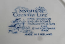 Lade das Bild in den Galerie-Viewer, 22 Teiliges KAFFEESERVICE "Country Life" - Keramik / Steingut (Fine Staffordshire Ware), Englisches Landleben Scenen Motiv Dekor, Hand graviert