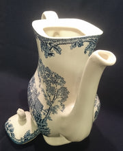 Lade das Bild in den Galerie-Viewer, 22 Teiliges KAFFEESERVICE "Country Life" - Keramik / Steingut (Fine Staffordshire Ware), Englisches Landleben Scenen Motiv Dekor, Hand graviert