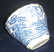 Lade das Bild in den Galerie-Viewer, 3er KAFFEEGEDECK "Country Life" - Keramik / Steingut (Fine Staffordshire Ware), Englisches Landleben Scenen Motiv Dekor, Hand graviert