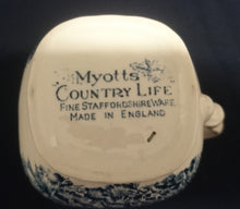 Lade das Bild in den Galerie-Viewer, 22 Teiliges KAFFEESERVICE "Country Life" - Keramik / Steingut (Fine Staffordshire Ware), Englisches Landleben Scenen Motiv Dekor, Hand graviert