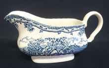 Lade das Bild in den Galerie-Viewer, SAUCIER "Country Life" - Keramik / Steingut (Fine Staffordshire Ware), Englisches Landleben Scenen Motiv Dekor, Hand graviert